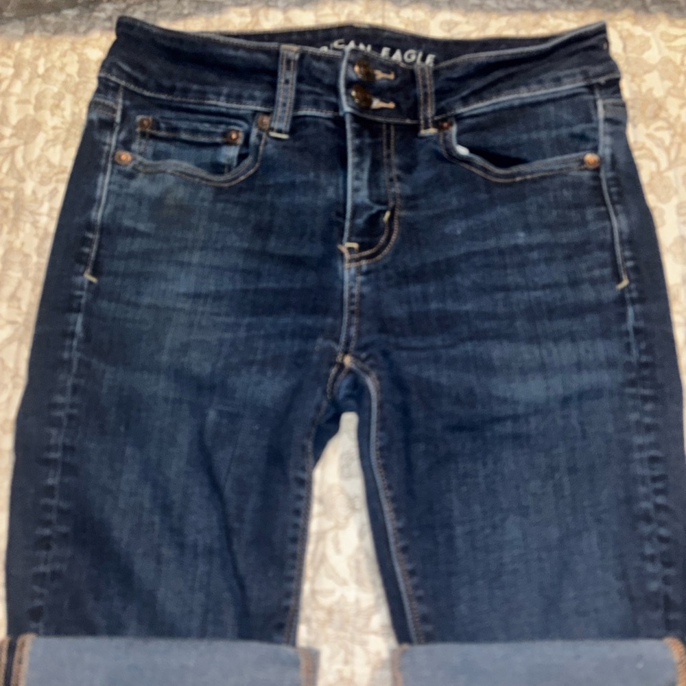 American Eagle Medium Wash Denim Jeans